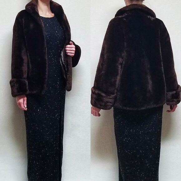 VINTAGE 1970s Chocolate Brown Shawl Collar Flare Sleeve Luxurious Mouton Coat - Picture 1 of 15